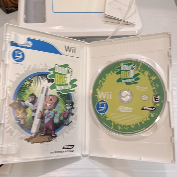 Wii U Draw Game Tablet & 3 U Draw Games: U Draw Studio, Pictionary, Doods BIG Ad - Picture 6 of 15